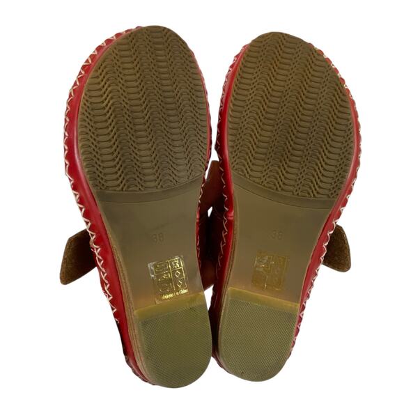 L artiste Spring Step Sandals Red Leather Floral Size 38 / US 8 - Picture 7 of 7